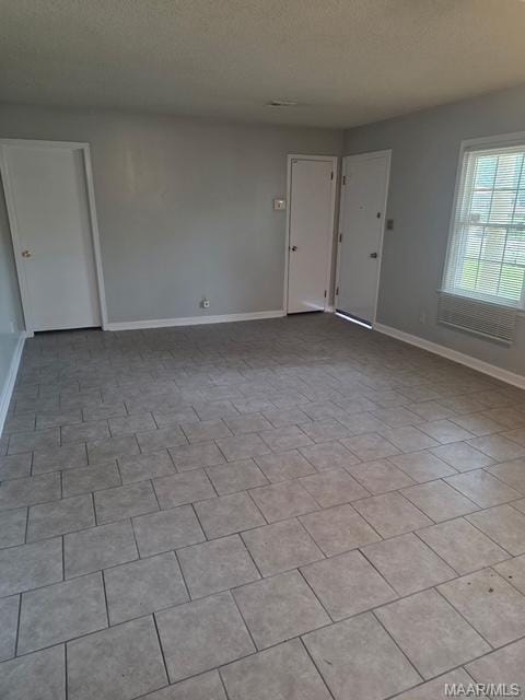 Building Photo - 4327 Lawnwood Dr