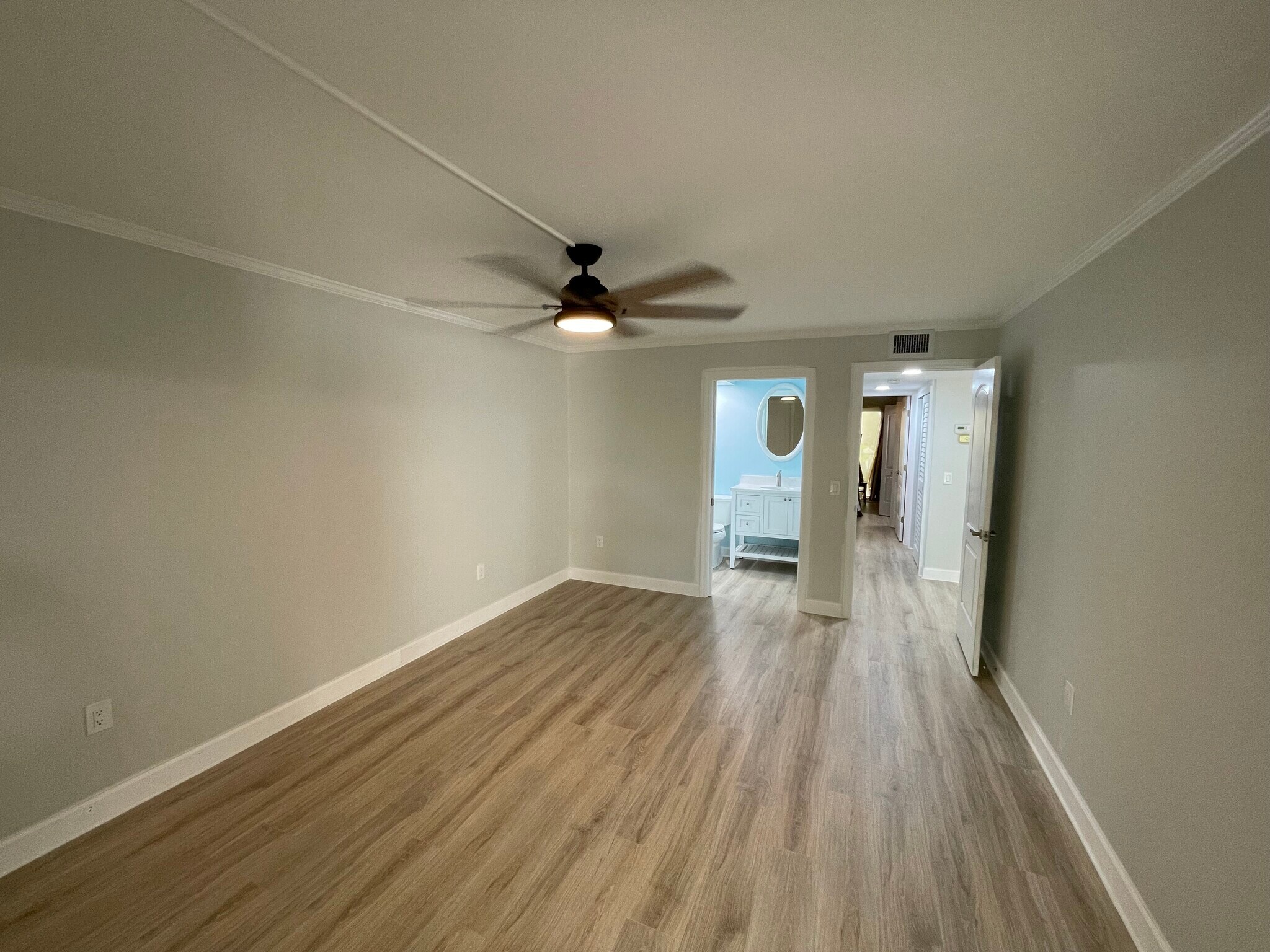 Building Photo - 6450 Wild Oak Bay Blvd