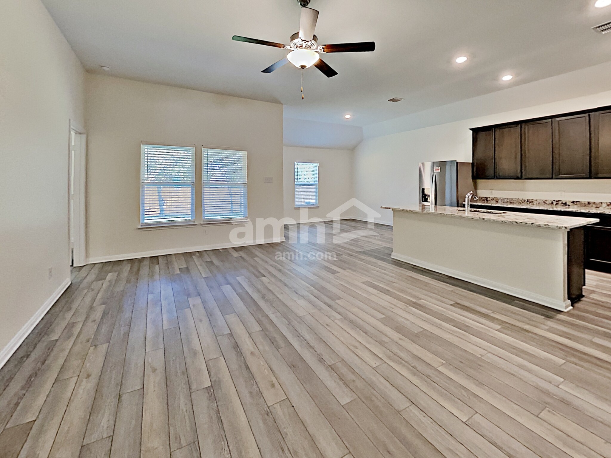 Building Photo - 7934 Cactus Plum Dr
