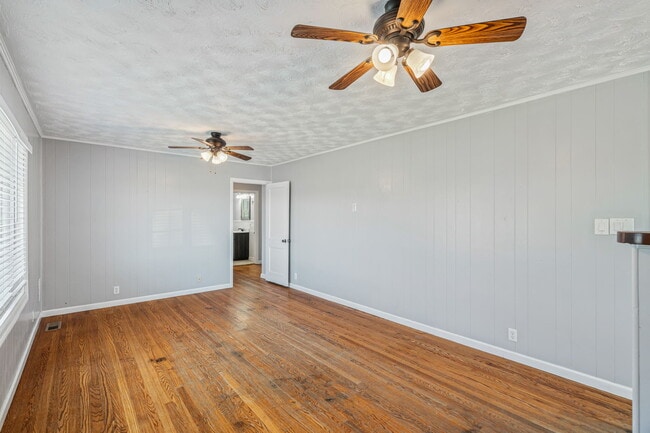 Building Photo - 2920 Byington Beaver Ridge Rd