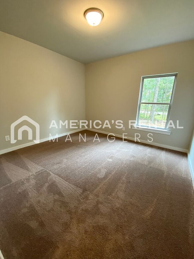 Building Photo - Home for Rent in McCalla, AL... Available to View Now!
