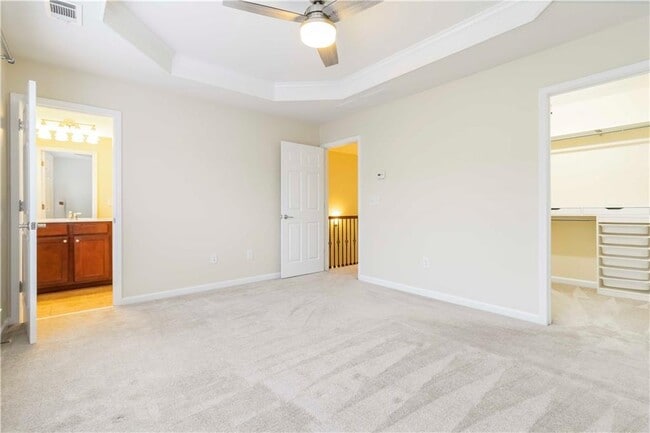 Building Photo - 2243 Millhaven St SE