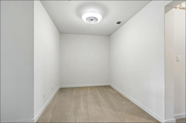 Building Photo - 4833 Paddock Trl