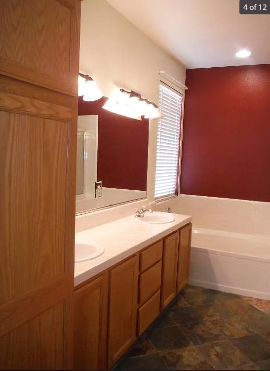 Building Photo - 653 Contenta Ct