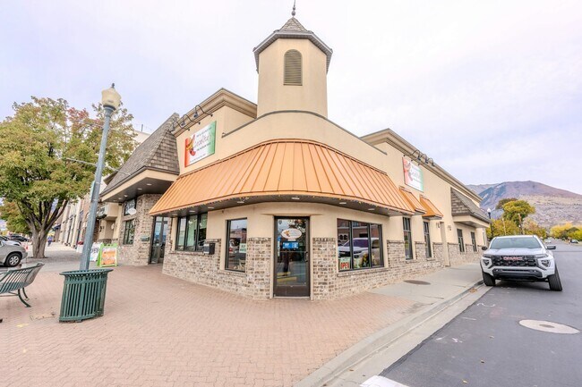 Building Photo - 67 S Main St