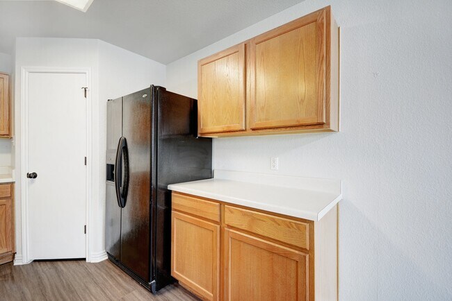 Building Photo - 117 Pheasant Trl