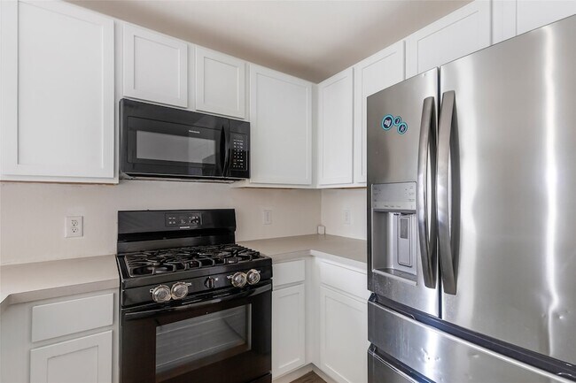 Building Photo - 4343 Palmetto Grv Ln