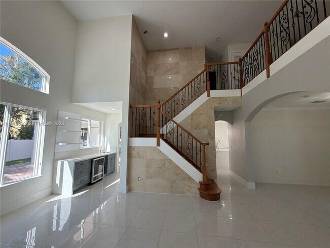 Building Photo - 364 SW 188th Ave