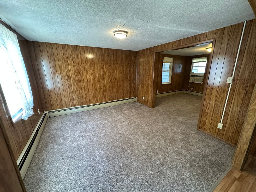 Building Photo - 1211 Mechanic St