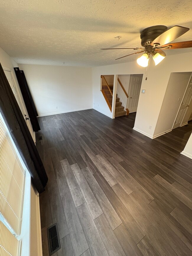 Building Photo - 305 Mt Royal Ave