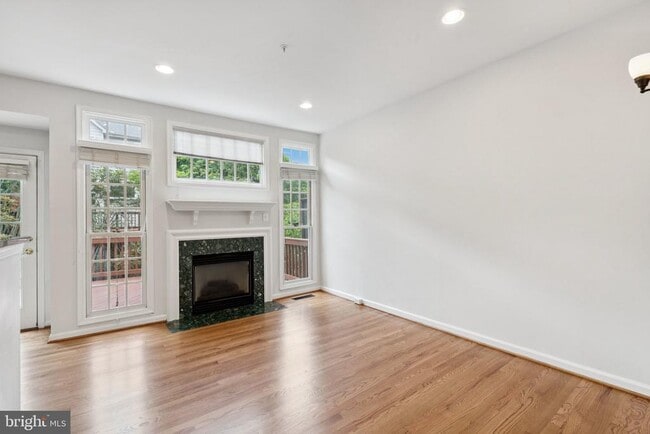 Building Photo - 1788 Paisley Ct