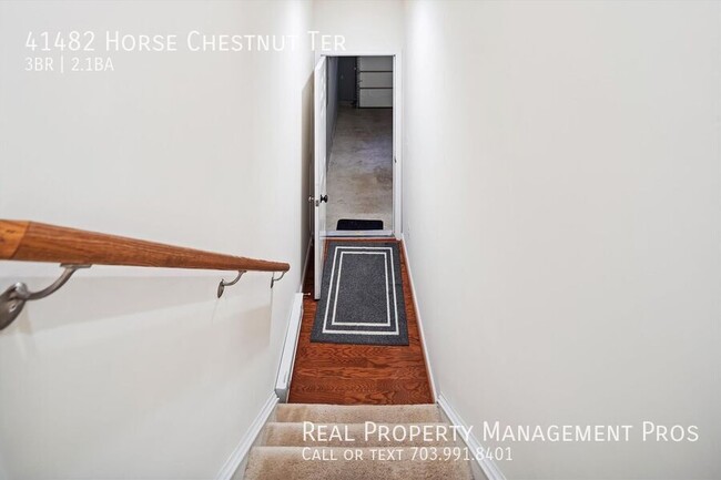 Building Photo - 41482 Horse Chestnut Terrace