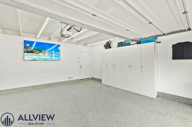 Building Photo - Highly Upgraded, Large Condo in Huntington Beach!