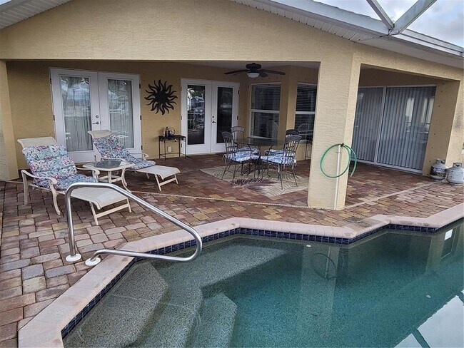 Building Photo - 9458 Modesto Cir
