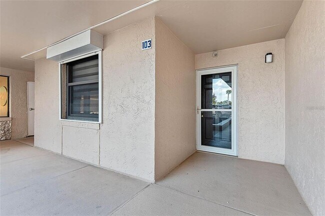 Building Photo - 3360 Ocean Shore Blvd