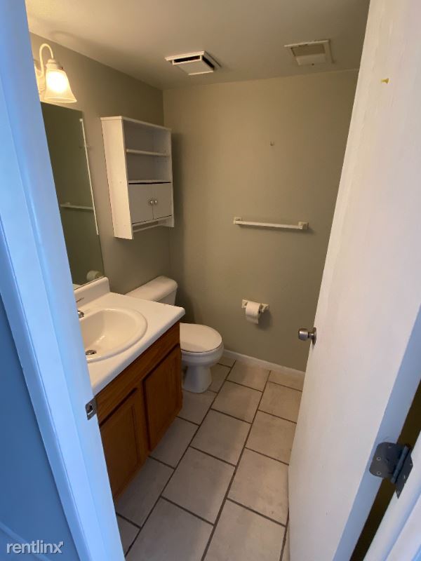 Building Photo - 2 br, 1.5 bath House - 50070 S Benny Ct