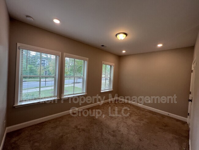 Building Photo - 3878 Via Sesi Ln