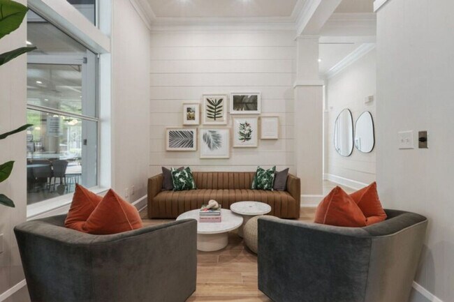 Building Photo - 1770 Bearberry Cir