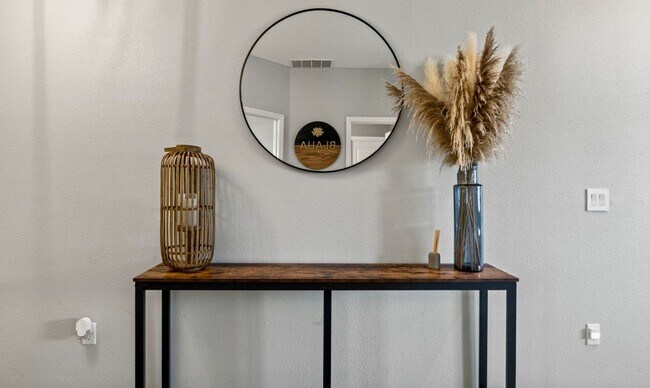 Building Photo - Gorgeous 4/ 2.5 Home in the Beautiful Lake Asbury Area of Clay County! $2,550.00