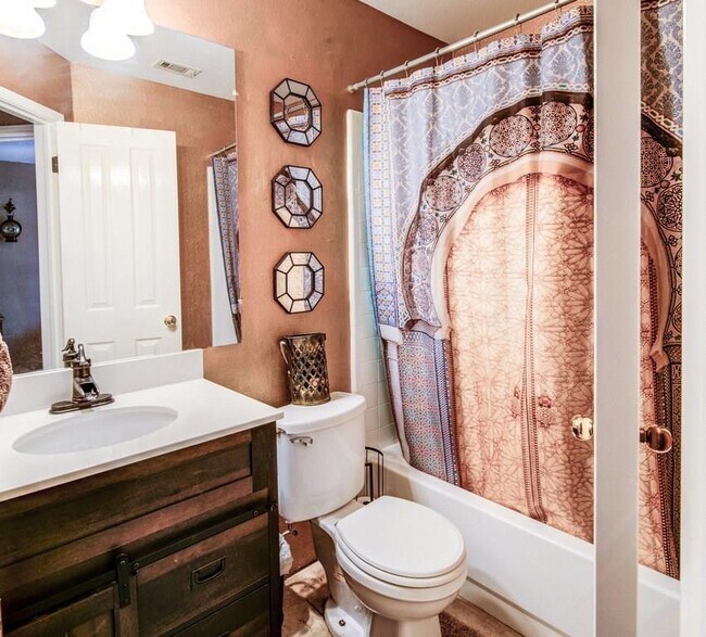 Building Photo - 509 Dusty Leather Ct