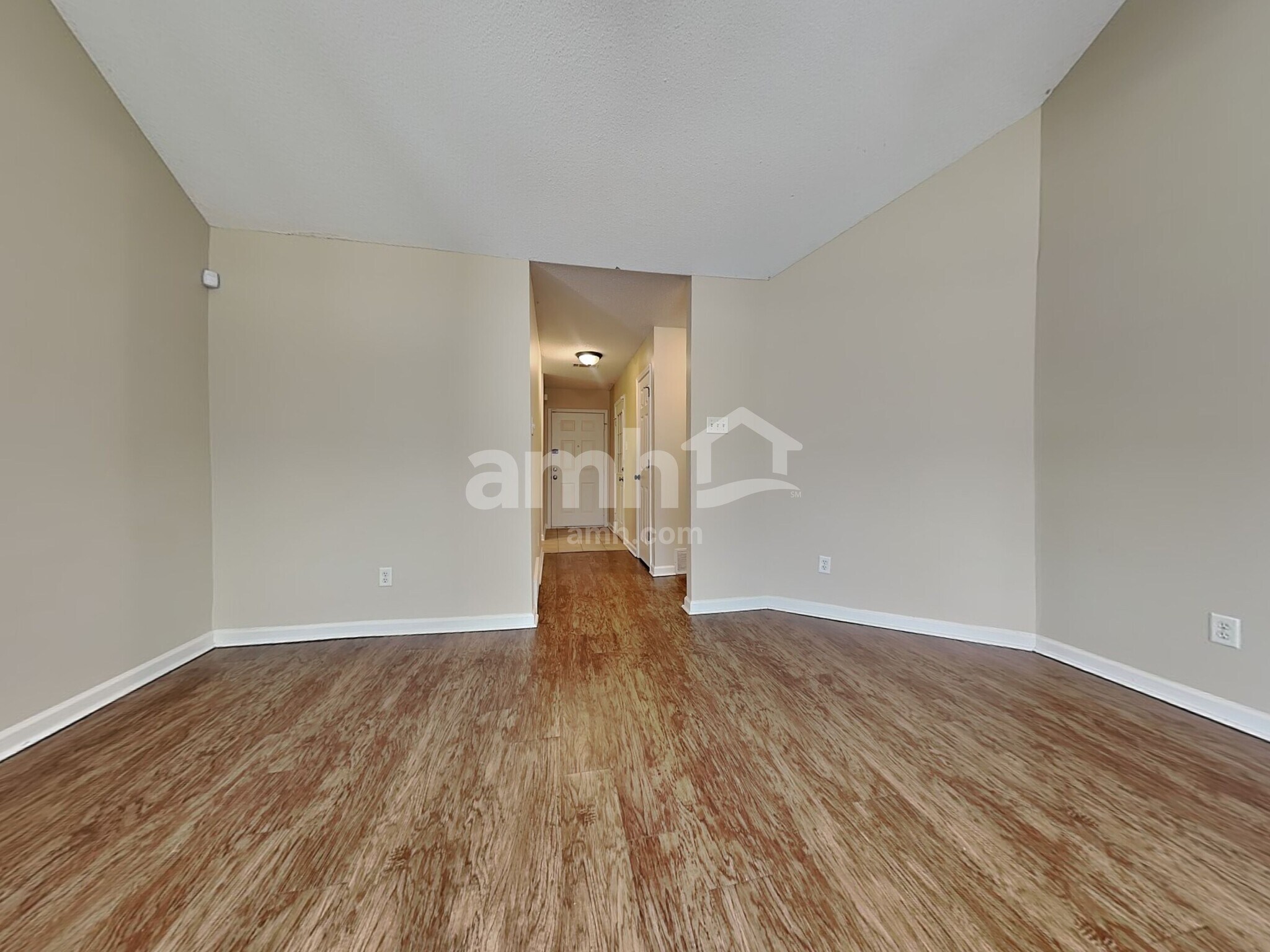 Building Photo - 1406 Siskin Dr