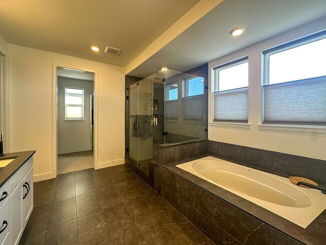 Building Photo - 11514 Toccata Trl