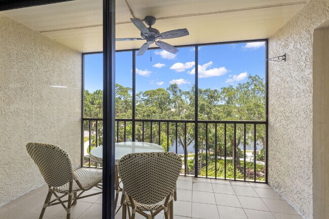 Building Photo - Beautiful Condo For Rent In St Petersburg!