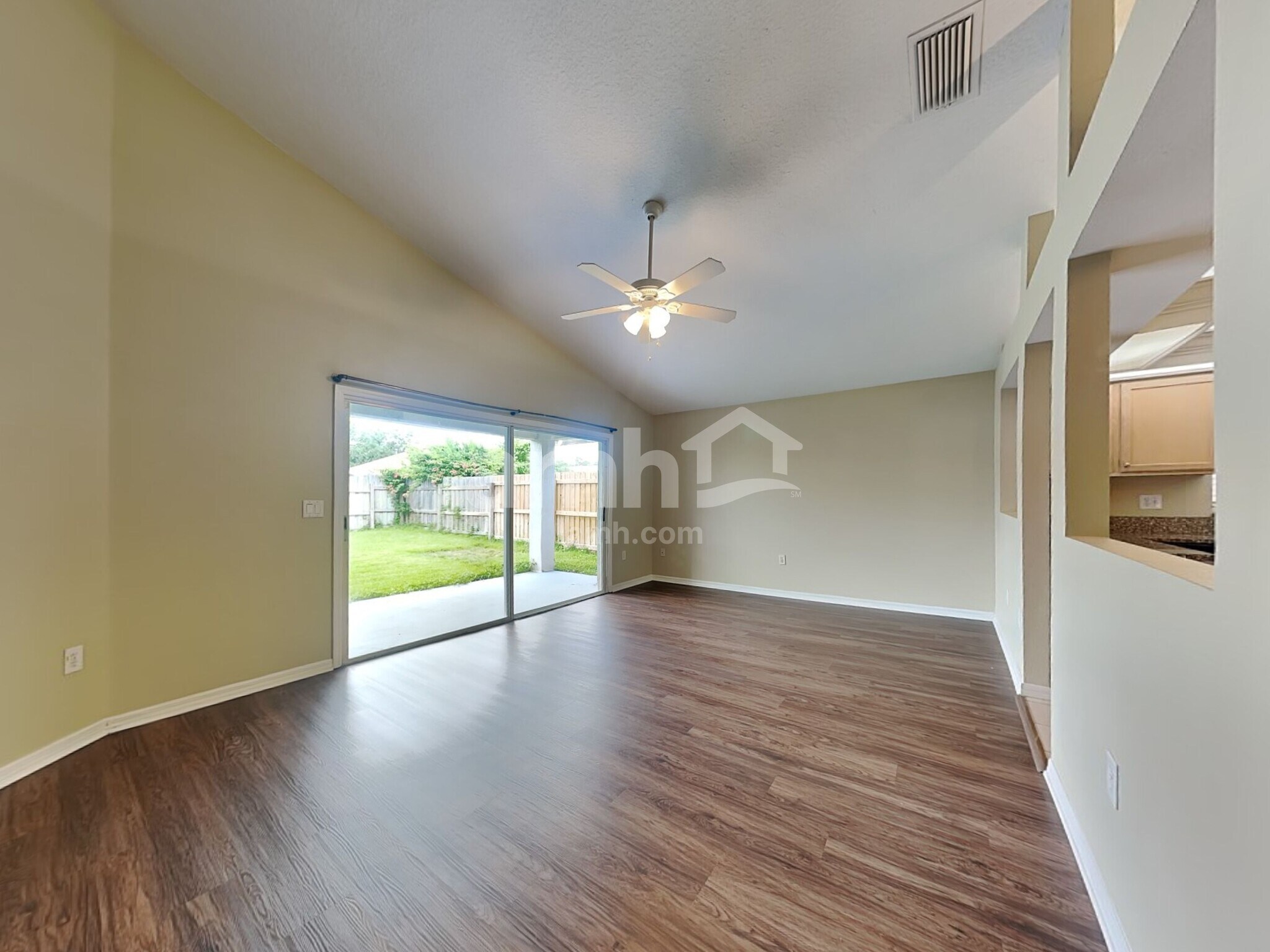 Building Photo - 27501 Sky Lake Cir