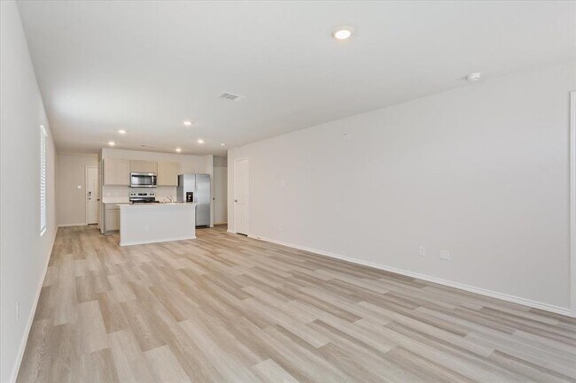 Building Photo - 1122 Newey Cir