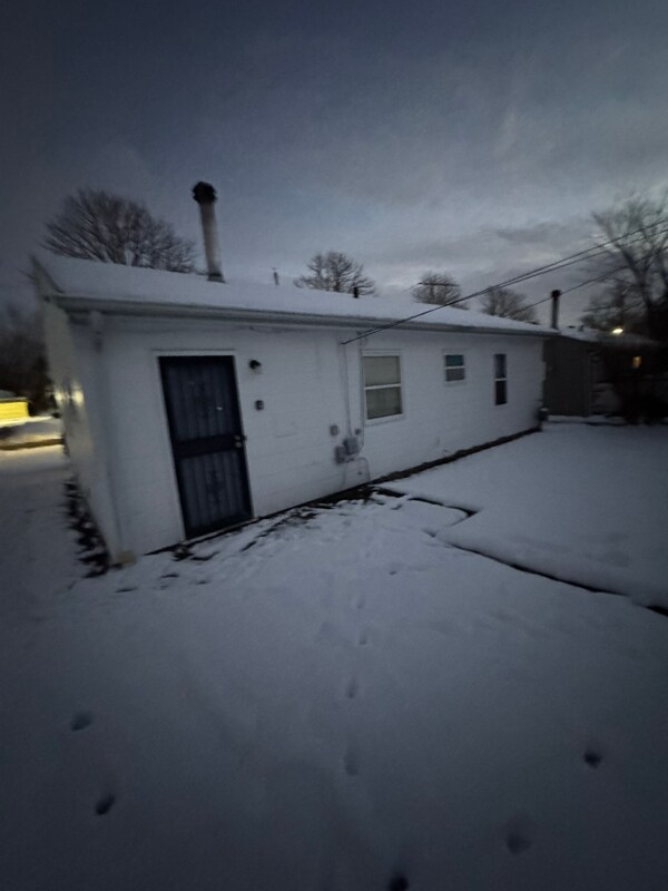 Building Photo - 4380 Wyatt Rd