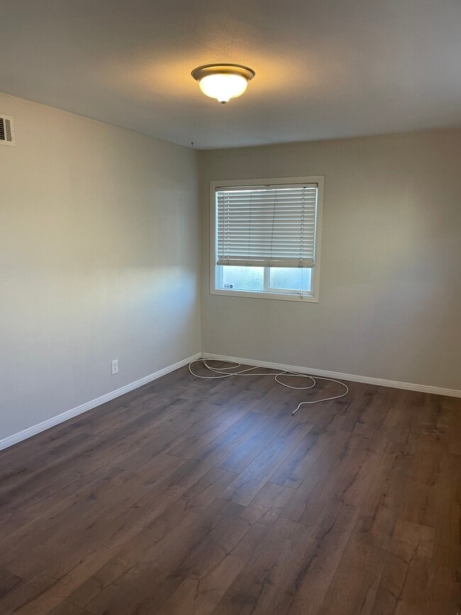 Building Photo - 9315 Via Balboa Cir