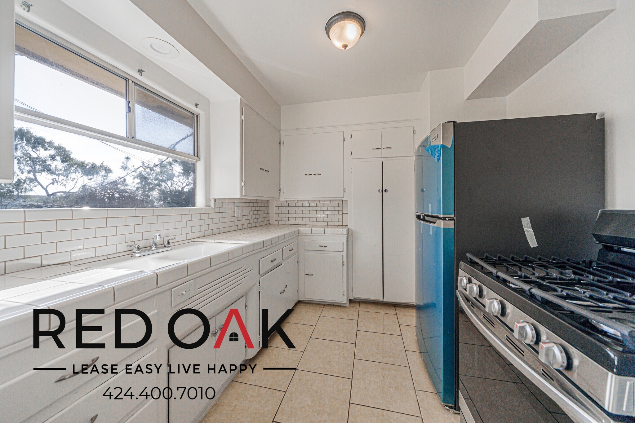 Building Photo - 3334 W 83rd St