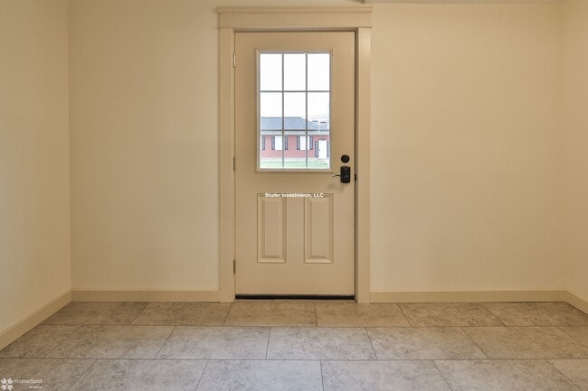 Building Photo - 67 W Laurel St