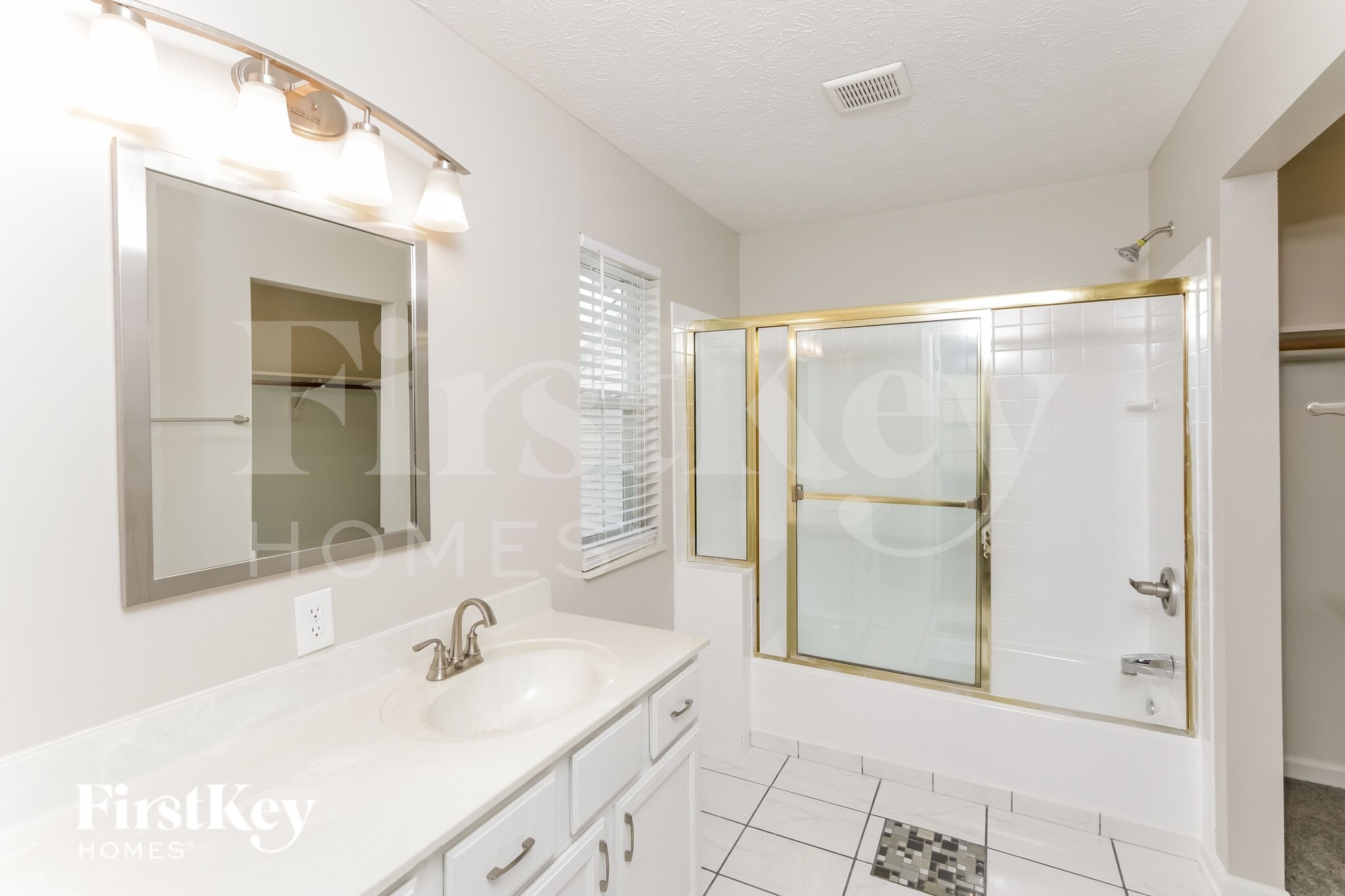 Building Photo - 5046 Bird Branch Dr