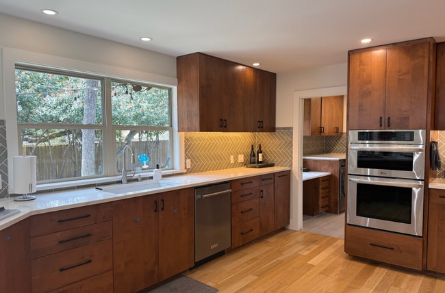 Building Photo - 11303 Madrid Dr