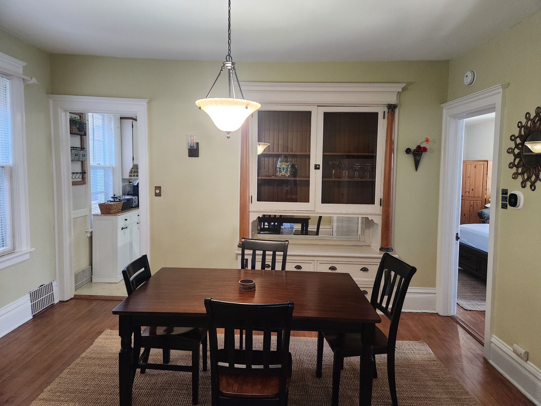 Building Photo - 2223 S Winchester St