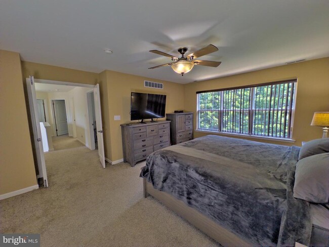Building Photo - 161 Belfry Dr