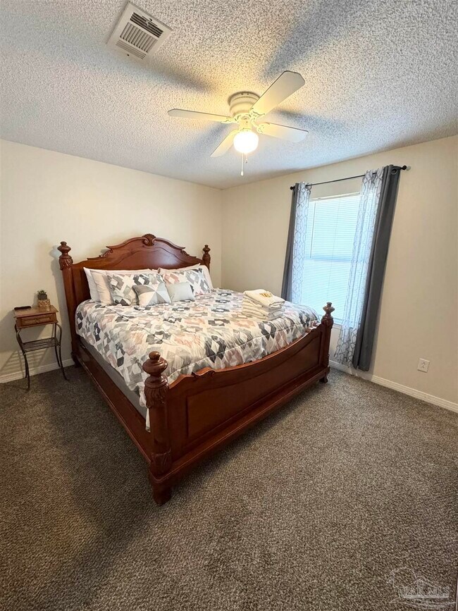 Building Photo - 854 Amberway Dr