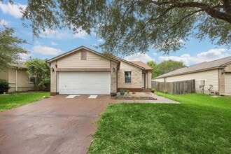Building Photo - Beautiful 3BR/2BA Home with Open Living & Private Backyard - Available Now!