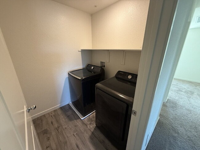 Building Photo - 4364 White Ash Ln