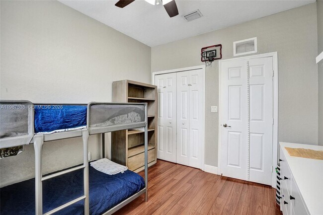 Building Photo - 12554 SW 125th Terrace