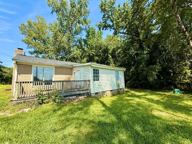 Building Photo - 17113 Green Hill Rd