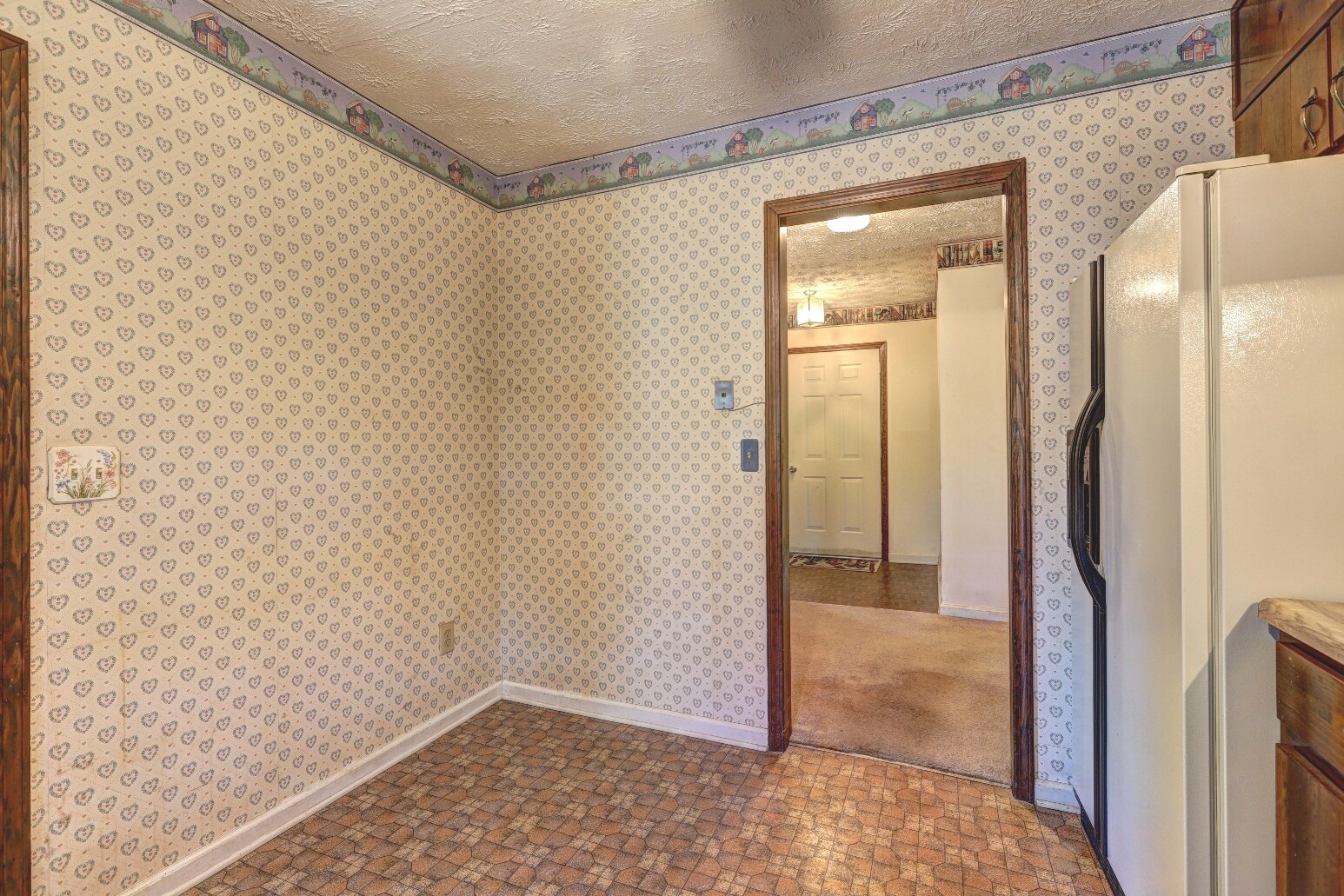 Building Photo - 503 Fayetteville Rd