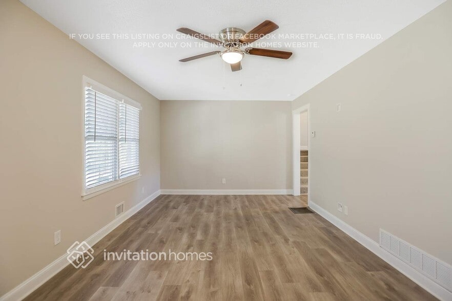 Building Photo - 883 Meadow Rock Dr