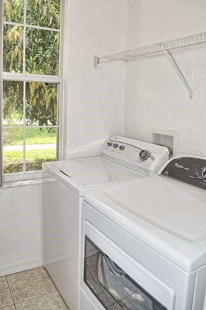 Building Photo - 4000 Bougainvillea Pl