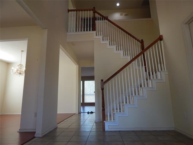 Building Photo - 2500 Coolwater Dr