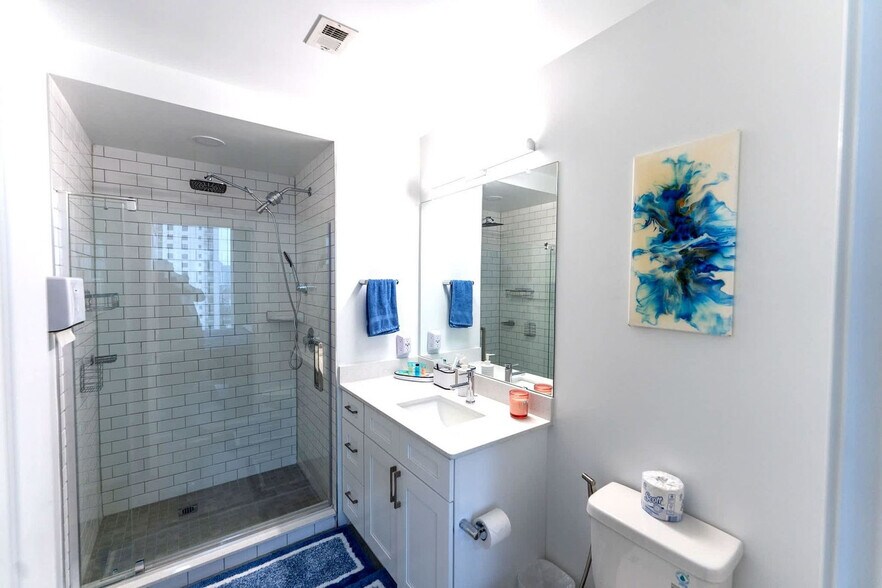 Building Photo - 830 Piedmont Ave NE