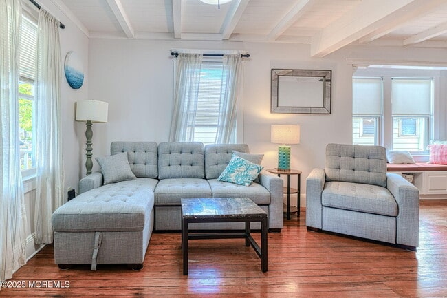 Building Photo - 82 Franklin Ave