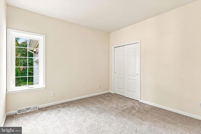 Building Photo - 34121 Juniper Dr