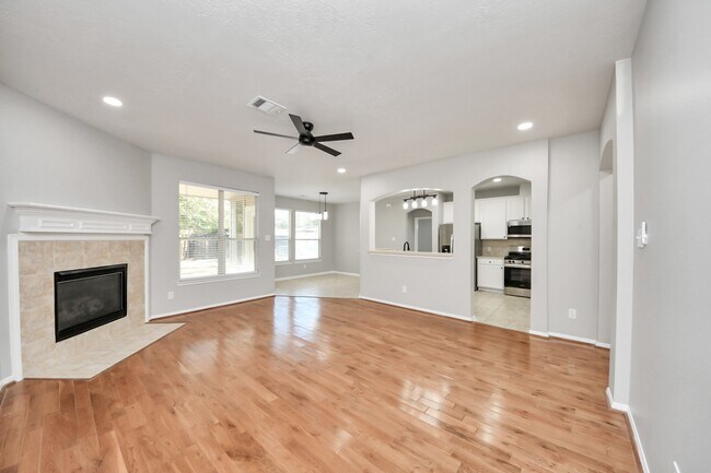 Building Photo - 13111 Porter Meadow Ln